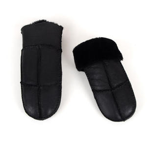 Gants en cuir d'agneau véritable de haute qualité, doublés de polaire, mitaines en fourrure véritable OEM pour femmes, pour cosplay et fêtes - Product Image 3