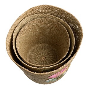 Juego de 3 Cestas de Almacenamiento Hechas a Mano con Bordado Floral de Pasto Marino Natural, Venta al por Mayor, Ecológicas, Hechas en Vietnam - Product Image 2