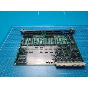 Válvula de Vacío Motorizada Hitachi DI/OII-B HIMV-605B Usada Como Está, Piezas de Equipos Semiconductores Legacy - Product Image 1