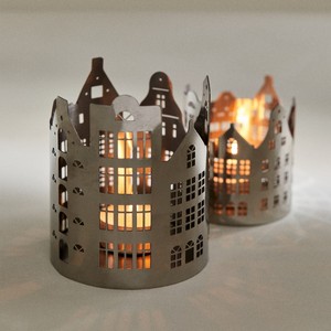 Portavelas de metal con diseño de horizonte urbano moderno y sombra de casa cortada con láser, estilo nórdico, para velas de té y velas votivas, centro de mesa festivo - Product Image 1