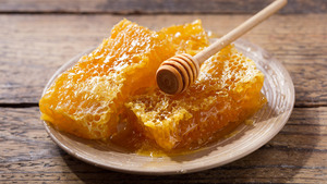 Miel Natural al por Mayor para Suministro de Ingredientes Alimenticios Comerciales, Edulcorante Comestible Puro para Servicios de Alimentación Minorista y Culinaria - Product Image 4