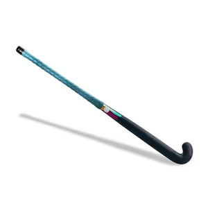 Bâton de hockey sur gazon léger conçu pour une maniabilité rapide, des coups puissants, un contrôle fiable et des performances durables - Product Image 5
