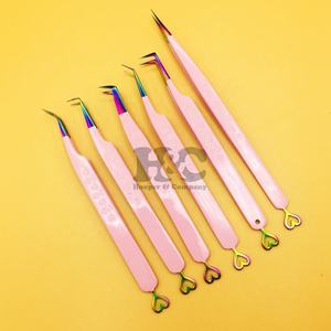 Nouveautés : Ensemble de pinces professionnelles pour extensions de cils, design cœur, en acier inoxydable durable, vente chaude, logo personnalisé - Product Image 1