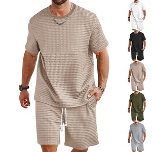 Nouvel ensemble décontracté sportif pour homme 2026 – T-shirt à col rond et short de couleur unie – Ensemble 2 pièces tendance pour homme – Tenue d'été - Product Image 6