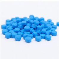 Granulés de plastique recyclé en polypropylène bleu, marque Merades d'Indonésie, haute pureté, flux de fusion constant, injection.