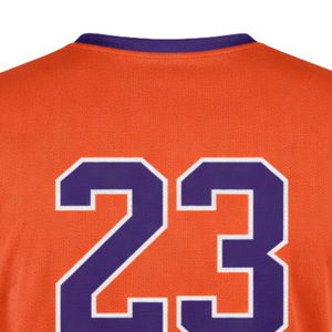 Camiseta de Softbol Sublimada con Cuello en V, Naranja y Morado, Uniforme Personalizado para Equipo con Número y Diseño Impreso en la Espalda - Product Image 6