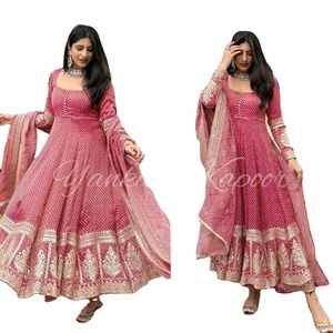 Venta al por mayor de calidad superior suave y ligero estilo Anarkali vestido para las mujeres de Bollywood tendencia exquisito vestido para niñas Salwar - Product Image 1