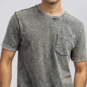 Camiseta de Hombre Estilo Vintage con Bolsillo, Marca Privada - Camiseta Casual de Algodón de Manga Corta con Lavado Ácido - Product Image 3