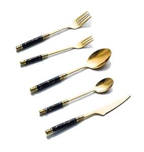 Elegante Juego de Cubiertos Metálicos, Perfecto para Comedores Modernos, Hoteles, Restaurantes y Servicios de Catering para Eventos - Product Image 6