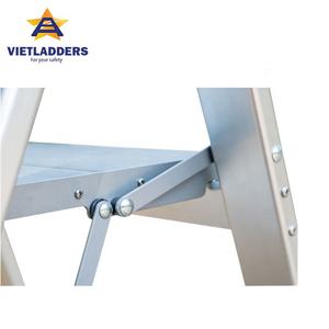 Escalera Doméstica Delgada de Aluminio NKVL-4SL Hanoi, de 4 Peldaños, Ancha, para Montar en la Puerta o la Pared, Diseño Moderno, Multifuncional, para Almacenamiento - Product Image 2