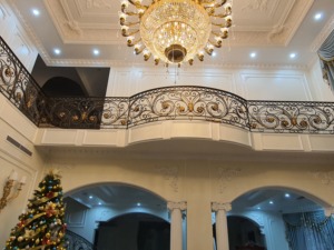 Barandillas de Balcón Modernas de Hierro Sólido KHP, Montadas en el Suelo, Resistentes al Óxido, con Protección UV, Barandilla de Tubo para Exteriores de Villa, Garantía de 3 Años - Product Image 4