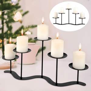 Chandelier noir à 3 bras pour bougies pilier, idéal pour Noël, mariages, spas et tables de dîner - Product Image 2