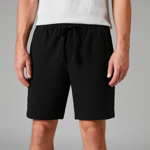Shorts décontractés pour hommes, conçus pour un port confortable lors des tâches quotidiennes et des sorties sociales - Product Image 3