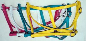 Brida de caballo de PVC Premium con Riendas de agarre de goma y herrajes de acero inoxidable a juego fabricados en martingala - Product Image 6