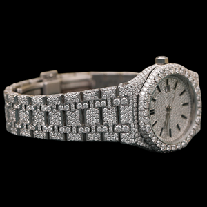 Montre exclusive de style hip-hop avec diamants moissanite taille ronde, date automatique et quartz, entièrement sertie de diamants. - Product Image 4