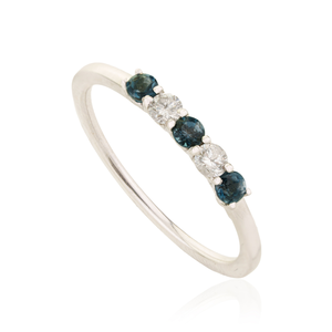 Anillo Apilable Delicado de Zafiro Azul y Diamantes de Corte Redondo, Diseño Minimalista, Alta Calidad, Oro Blanco Sólido de 14K, Joyería Sencilla - Product Image 3