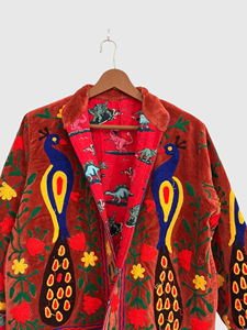 Veste en velours brodée à la main avec motif floral paon, manches longues, col châle, grande taille, vêtements d'hiver pour femmes - Product Image 4