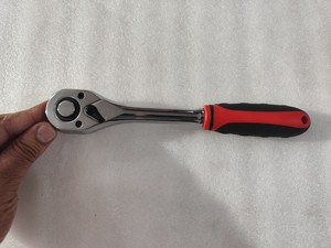 MANIVELA DE TRAMPAQUEO DE 1/2'' TIPO OVALADO CON AGARRE DE GOMA - Product Image 3