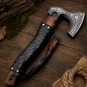 Handgeschmiedete Damaskus-Tomahawks mit Henri Wolf Gravur, Rosenholzgriff, 22-Zoll geschmiedete Stahlklinge, Outdoor-Display, Leder - Product Image 3