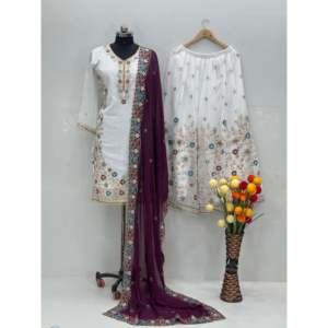 Hermoso Top Plazzo Dupatta para mujer con exquisito trabajo manual de piedra - Product Image 6