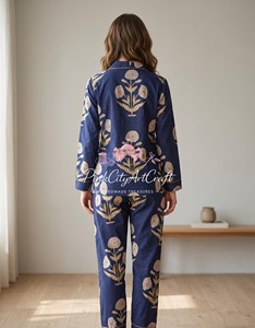 Conjunto de Pijama de Algodón Estampado a Mano con Flores Azules Marinos para Mujer, Transpirable, de Secado Rápido, Elegante, de Manga Larga, para Verano, Otoño y Primavera - Product Image 2