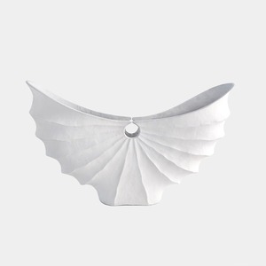 Nouvel Arrivage – Bol décoratif à bord ondulé blanc 16x12x5 pouces - Product Image 4