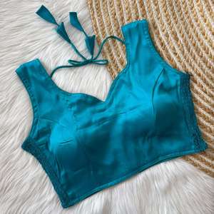 Blusa de fiesta de diseñador, tela de seda suave con elástico para un mejor ajuste, con relleno, lista para usar, completamente cosida. - Product Image 6
