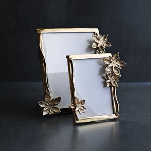 Elegant Metal Photo <b>Frame</b> With Premium Finish Perfect For Home Office And Living Room Decoration Modern Decorative Photo <b>Frame</b> - Product Image 1