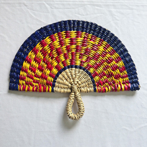 Éventail en jonc de mer fait main en gros, tissé naturellement, à tenir à la main et à suspendre au mur, du Vietnam, pour décoration de mariage bohème, de fête et d'événements - Product Image 3
