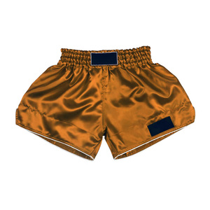 กางเกงมวยไทยสีชมพูฟูเชียแบบเงาแท้ สำหรับนักมวยไทยที่ต้องการประสิทธิภาพระดับสูงในกางเกงมวยไทยแบบดั้งเดิม - Product Image 1