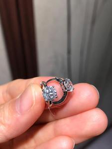 Pendientes de Aro Redondos con Diamantes Cultivados en Laboratorio, Oro Blanco de 14K, Color F, Aros Minimalistas con Diamantes para Mujer, Joyería de Lujo para Uso Diario - Product Image 4