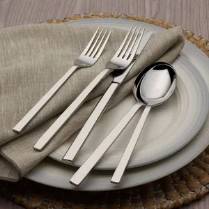 Juego de Cubiertos de Acero Inoxidable Duradero y Ligero, Ideal para Picnics al Aire Libre, Campamentos y Fiestas, Resistente y Fácil de Usar - Product Image 2