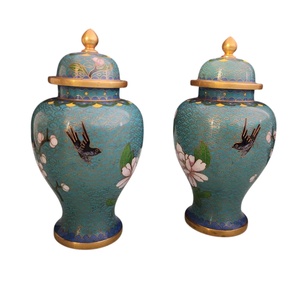 Pot à gingembre en métal émaillé vert foncé, pot de temple de luxe avec couvercle, urne décorative de table, vase, centre de table - Product Image 6