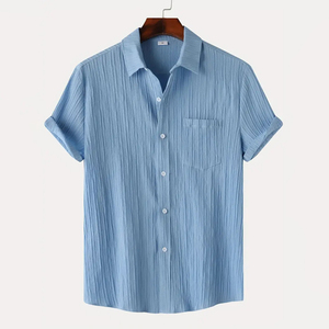 เสื้อเชิ้ตผู้ชายแขนสั้นสีฟ้าอ่อน ผ้าฝ้าย ทรงปกติ สวมใส่สบาย สีพื้น ผ้าป๊อปลินระบายอากาศได้ดี - Product Image 1