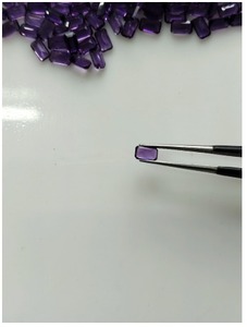 Pierre précieuse naturelle améthyste africaine violette taille octogonale 5x3 mm certifiée pour les montages de bijoux fins et les créations sur mesure - Product Image 4