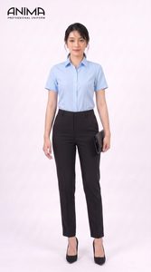 Chemise en bambou bleu ciel pour femme ANIMA, respirante, décontractée et professionnelle - Product Image 6