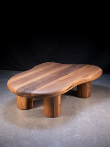 Mesa de Centro Decorativa Hecha a Mano con Forma Orgánica Moderna para Sala de Estar - Product Image 1