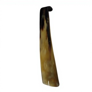Chausse-pied sculpté à la main, véritable, étanche, moderne, élégant, imitation antique, en matériaux organiques, objet d'art de collection, pour mariage - Product Image 3