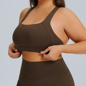 Women's <b>Olive</b> Green Seamless Crisscross Back Sports Bra Set High Waist Leggings Plus Size Yoga Wear Medium Support - Product Image 5