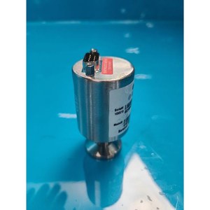 Manomètre à capacité de pression MKS 41B13DGA2AA040, utilisé comme pièce détachée d'équipement semi-conducteur d'époque - Product Image 2