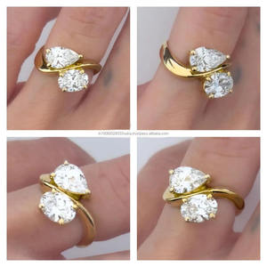 Bague de fiançailles minimaliste en argent sterling 925 avec halo caché, sertie de moissanite ovale poire à taille horizontale et griffes ondulées, pour vous et moi - Product Image 3