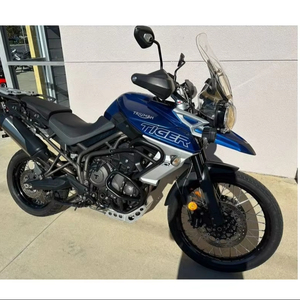 Motocicleta TIGER 800 Adventure 2018 de Excelente Rendimiento - Product Image 1