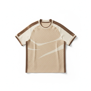 Tenue de football personnalisée sublimée, maillot de football léger et respirant, kit de vêtements de sport sublimés en gros pour équipes - Product Image 1