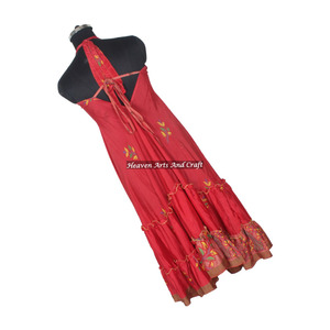 Robe Hippy Bohème Nouvelle Collection en Soie et Sari Vintage – Article Tendance et Mode pour Filles, Dames et Femmes – Vente en Gros Couleurs Assorties - Product Image 2