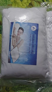 La almohada redonda de algodón AROMA es suave y Lisa, mima su sueño todas las noches - Product Image 3