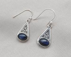 Boucles d'oreilles clous en argent sterling 925 avec labradorite bleue, bijoux bohèmes certifiés IGI, plaquées or, cadeau d'anniversaire ou de fête - Product Image 4