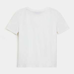 T-shirt pour femme en coton confortable, conçu pour le style urbain et les tendances de la mode quotidienne - Product Image 4