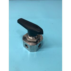 Válvula de Bola de 4 Vías SWAGELOK SS-43YF2-125, 2500 PSI - Equipo y Piezas de Semiconductores de Confianza de Marca Global - Product Image 3