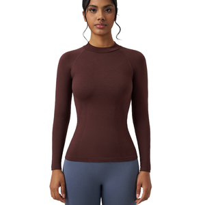 Vêtements de sport et de fitness pour femmes, chemise de yoga à manches longues, compression douce et légère, haut de yoga doux et confortable pour - Product Image 3