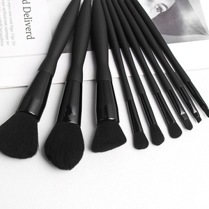 Juego de 10 brochas de maquillaje negras, brochas sintéticas profesionales para base y sombra de ojos con estuche de viaje - Product Image 3
